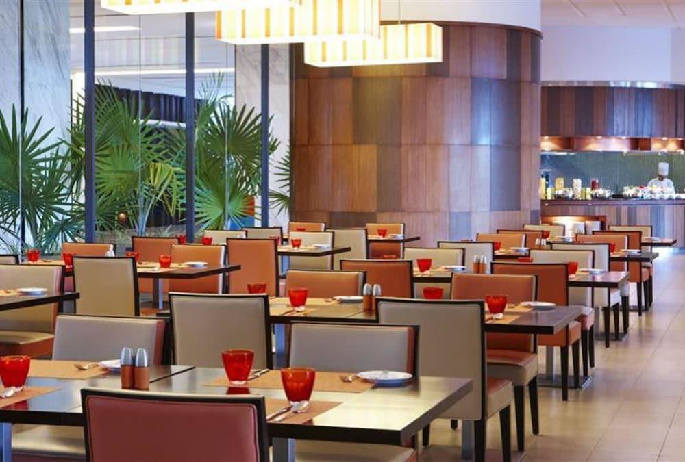 Four Points By Sheraton Kuching酒店 外观 照片