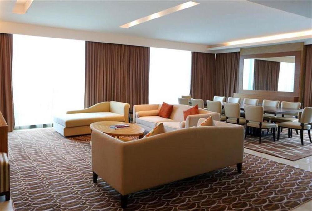 Four Points By Sheraton Kuching酒店 外观 照片
