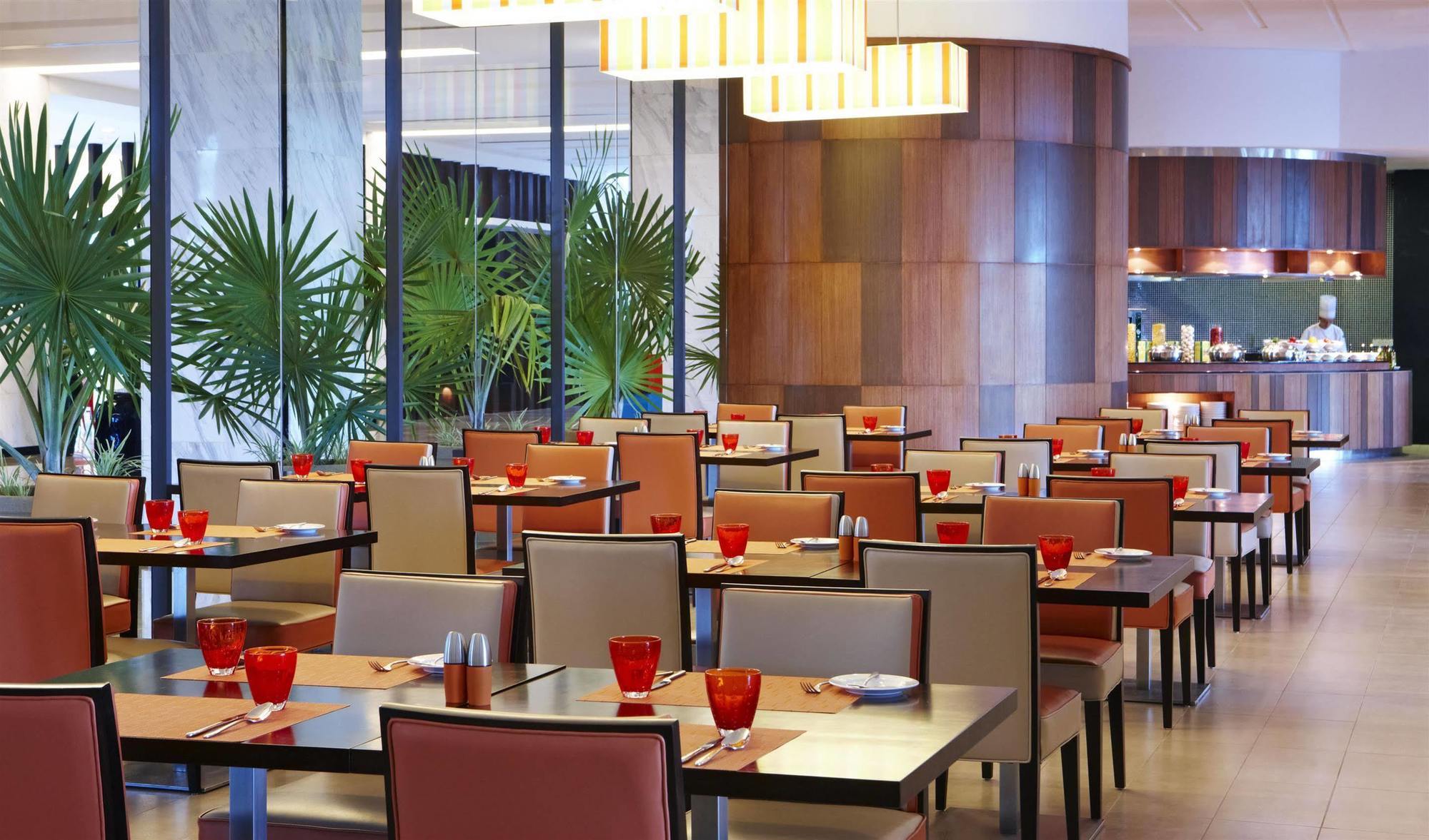Four Points By Sheraton Kuching酒店 外观 照片