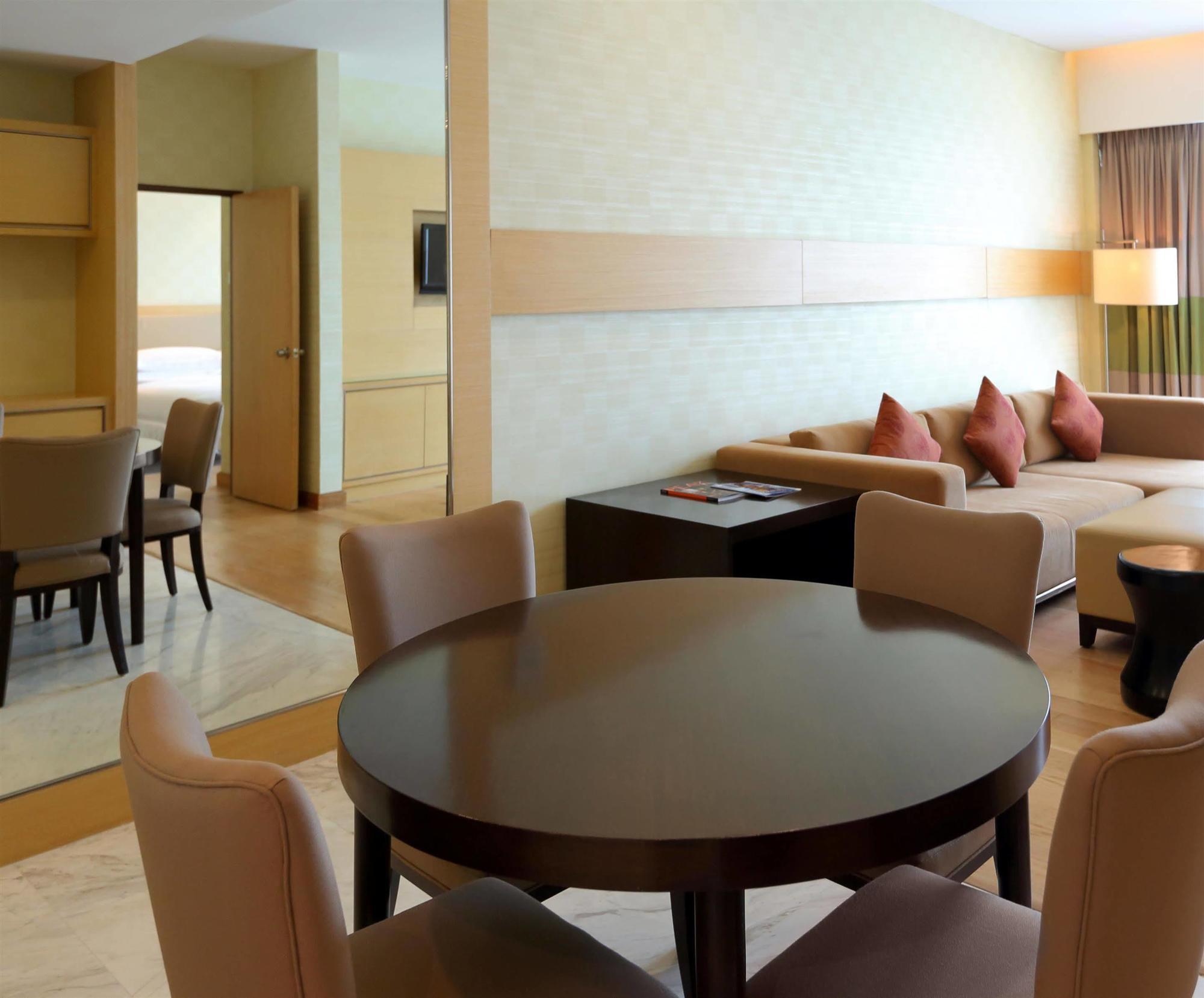 Four Points By Sheraton Kuching酒店 外观 照片