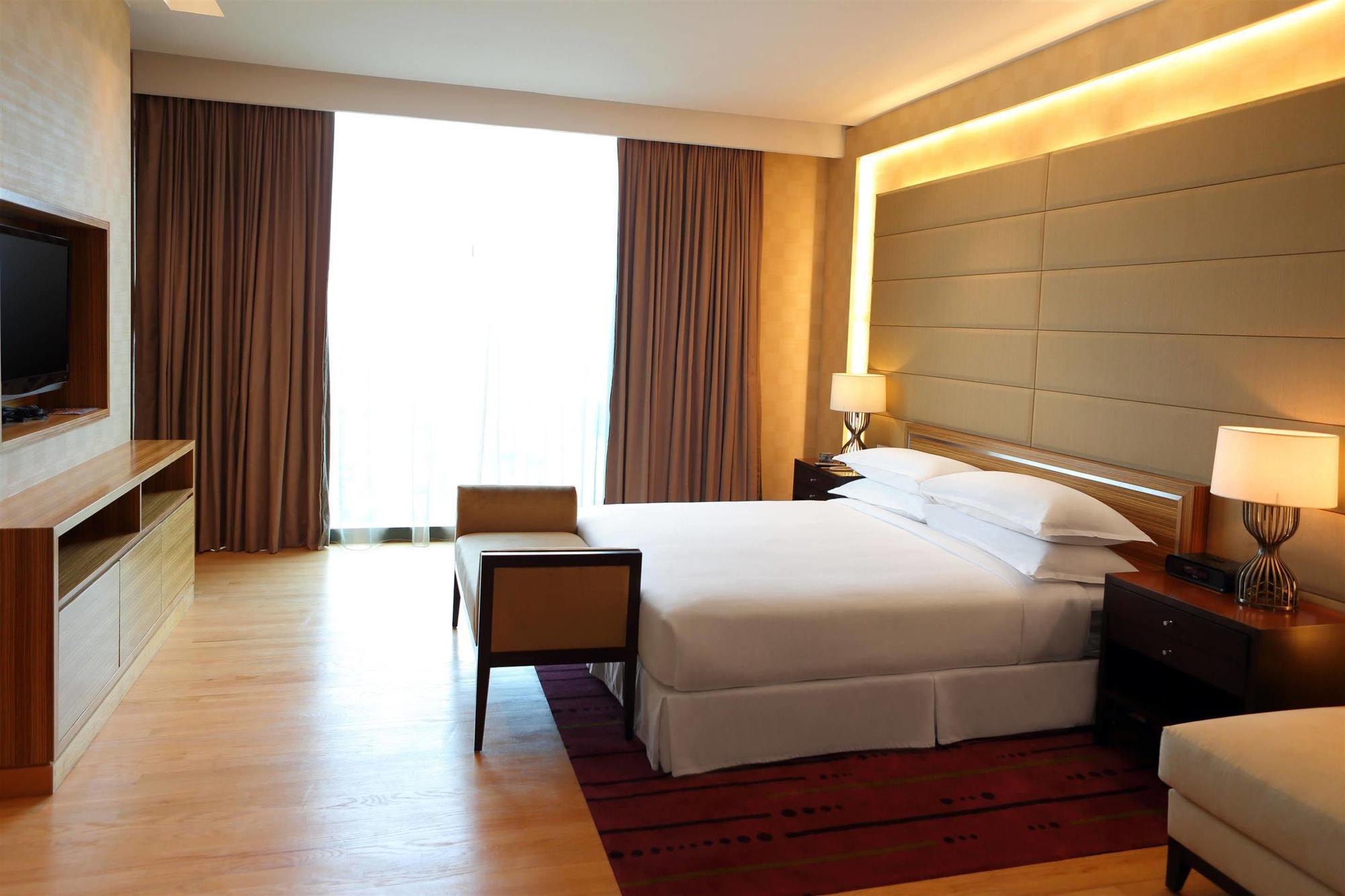 Four Points By Sheraton Kuching酒店 外观 照片