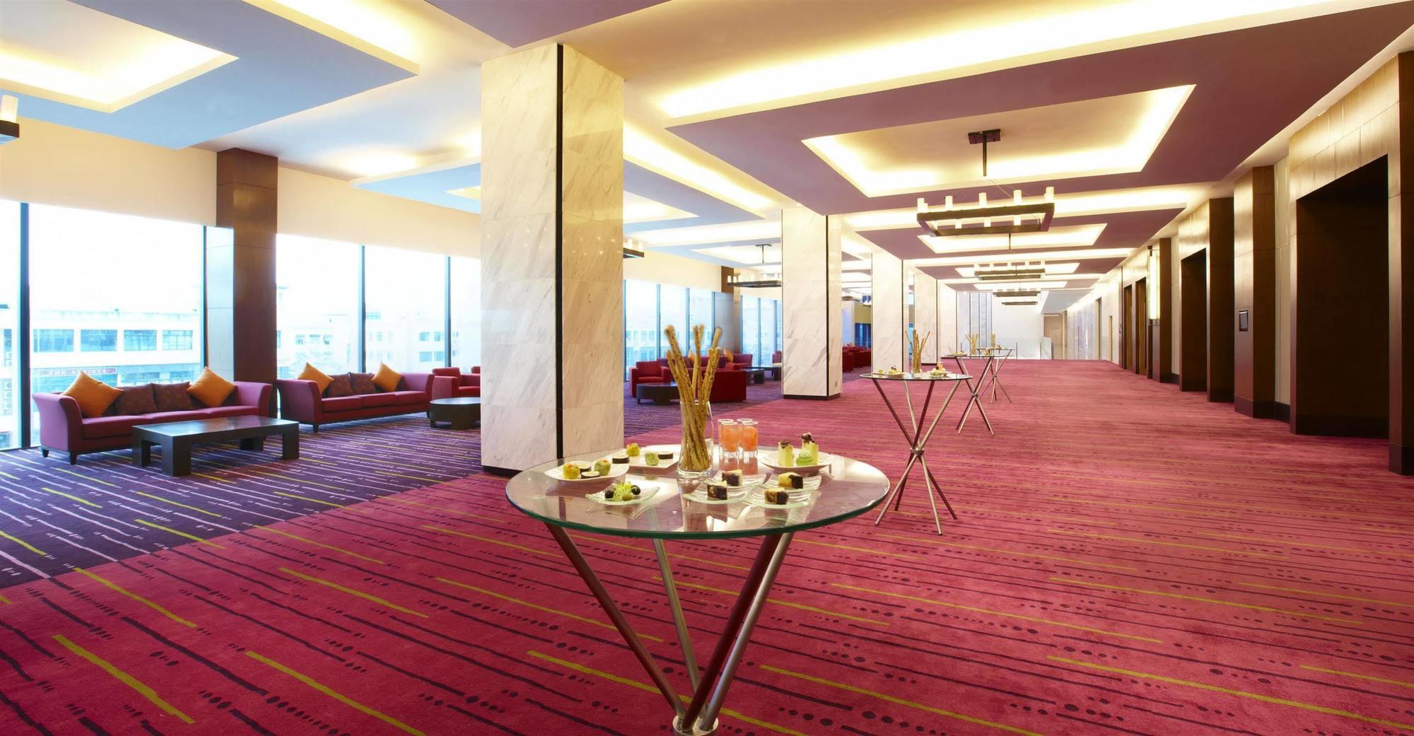 Four Points By Sheraton Kuching酒店 外观 照片
